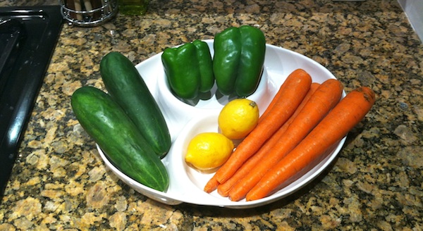 Glowing Green Pepper Carrot Juice Ingredients