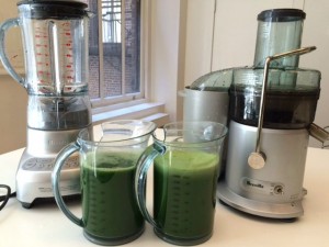 Juicer and blender with juice